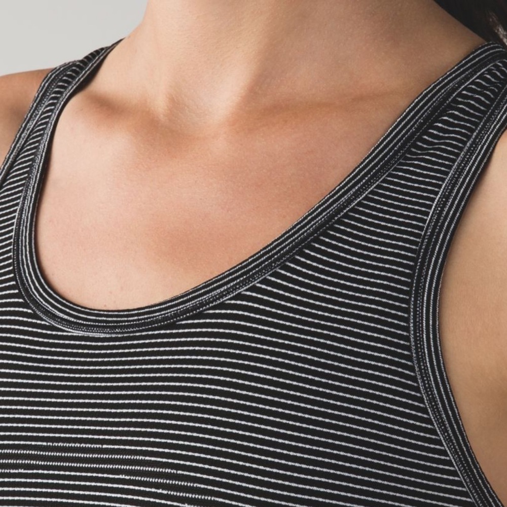Lululemon Swiftly Tech Racerback Hyper Stripe Black Size 8 - Picture 2 of 10